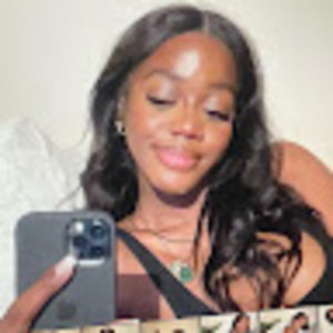 Meet your Posher, Victoria